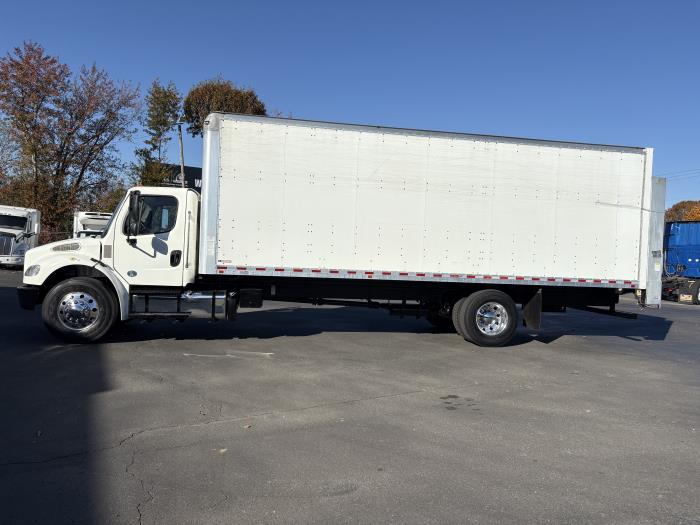 2020 Freightliner M2 106 Medium Duty photo 3