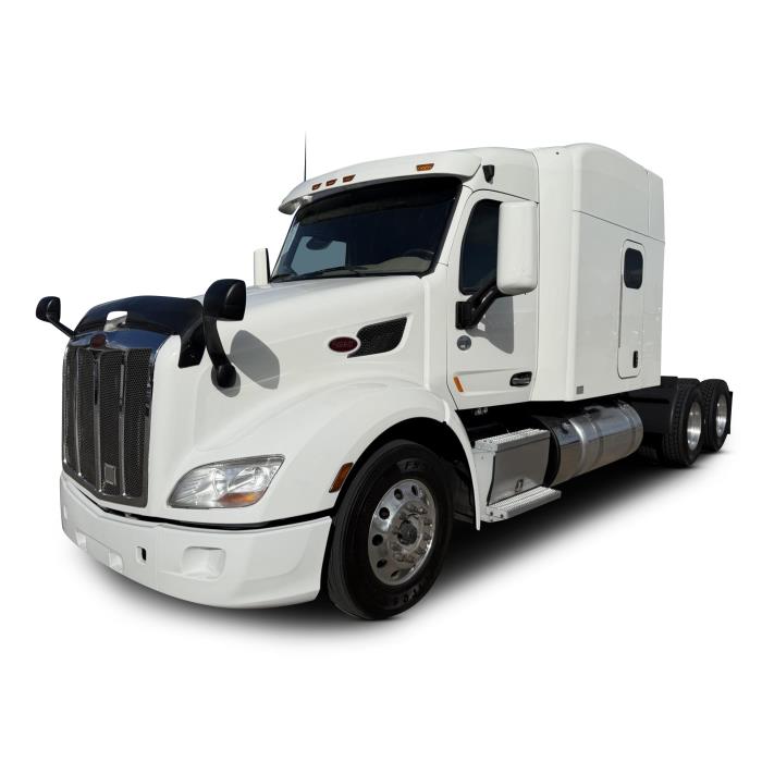 2022 Peterbilt 579-0