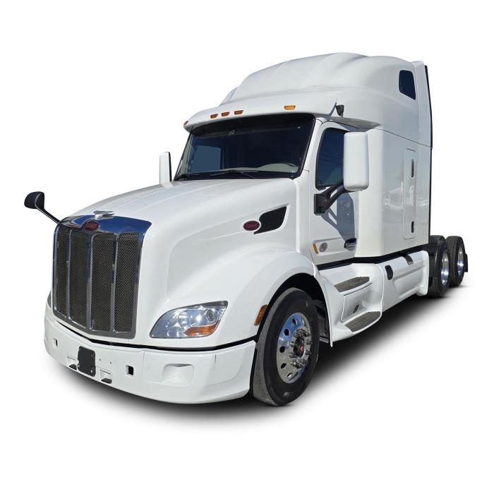 2022 Peterbilt 579-0