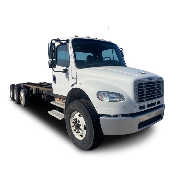 2020 Freightliner Business Class M2 106-0