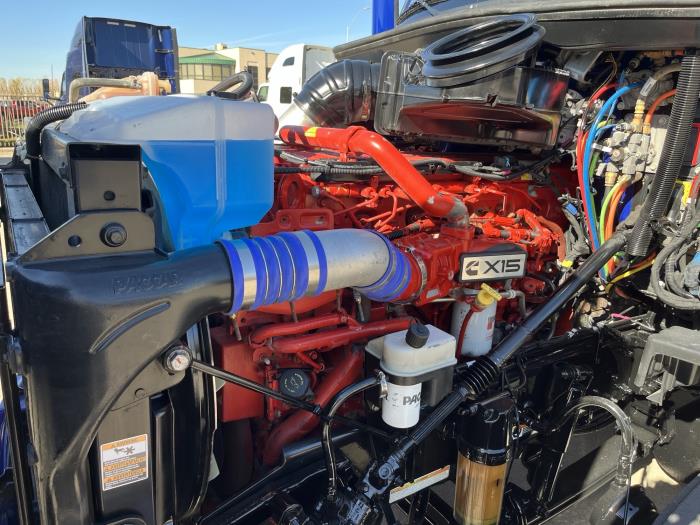 2022 Peterbilt 579-11