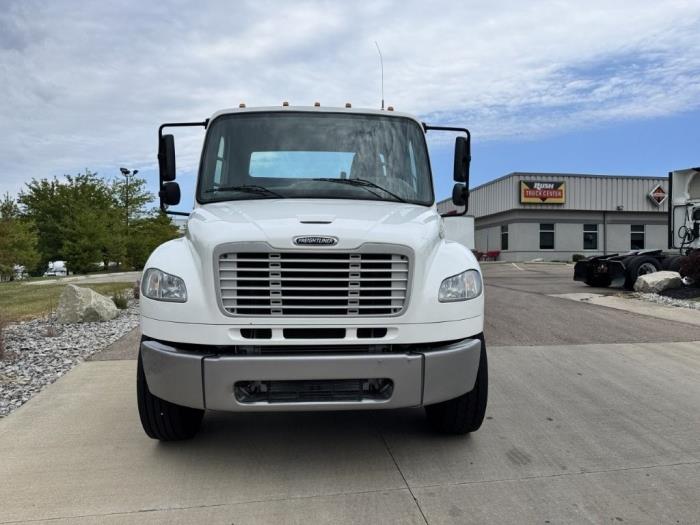 2020 Freightliner Business Class M2 112-11