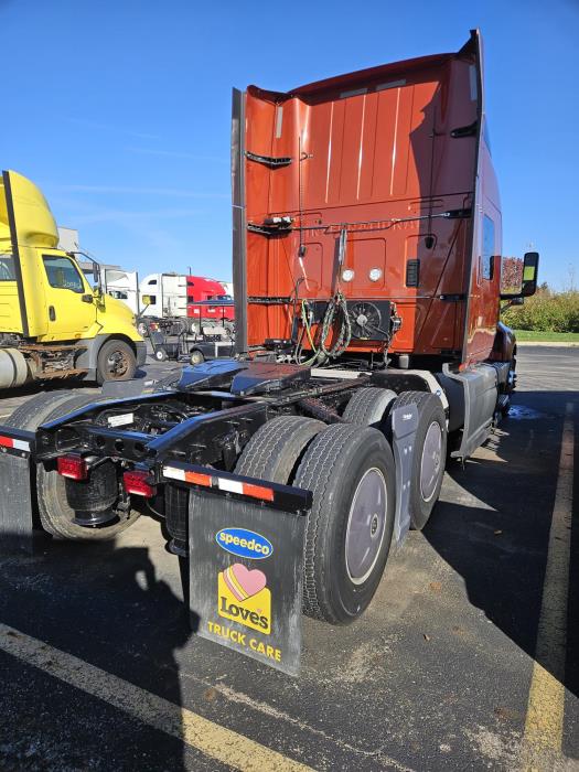 2022 International LT625-9