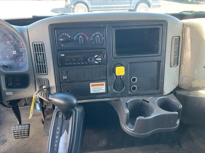 2015 International 4300-8