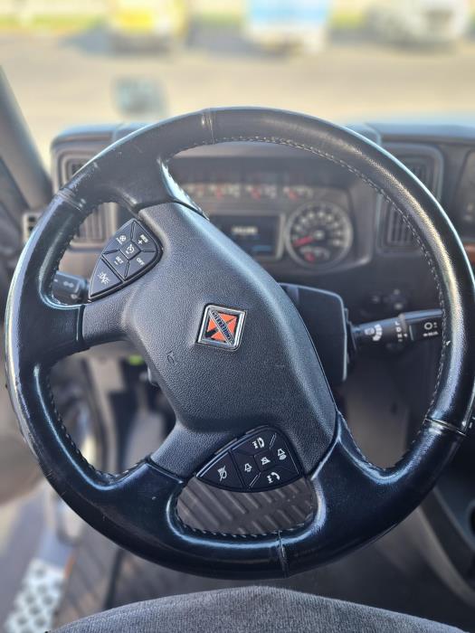 2022 International LT625-13