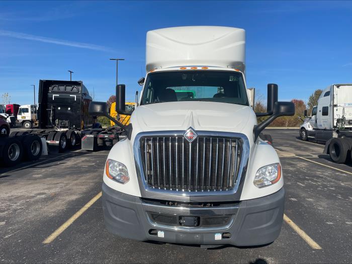 2020 International LT625 LT photo 3