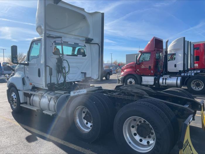 2020 International LT625-4