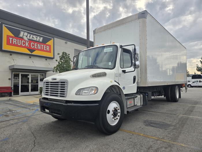 2019 Freightliner M2 106 Medium Duty photo 3
