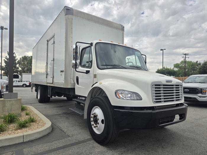 2019 Freightliner M2 106 Medium Duty photo 4