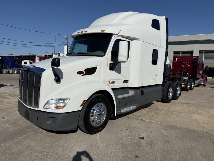 2021 Peterbilt 579-7