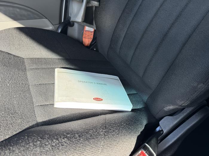 2021 Peterbilt 579-8