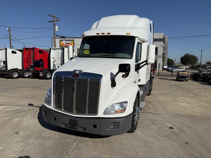 2021 Peterbilt 579-19