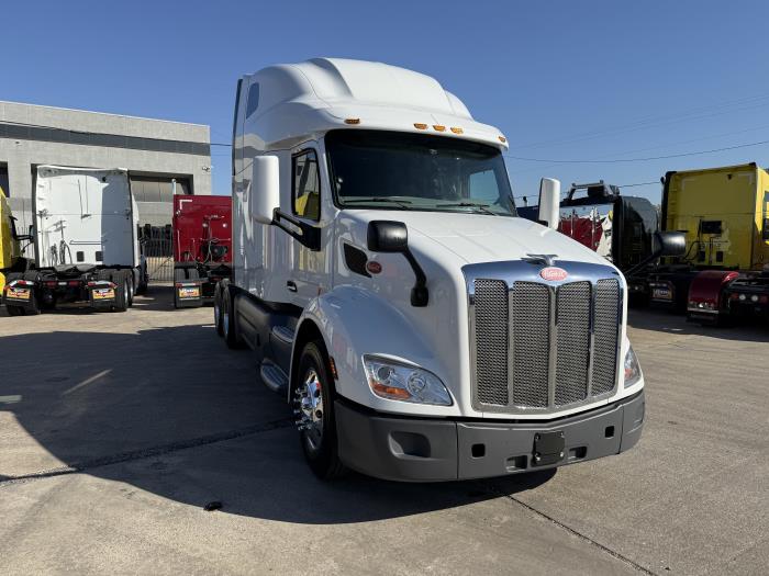2021 Peterbilt 579-22