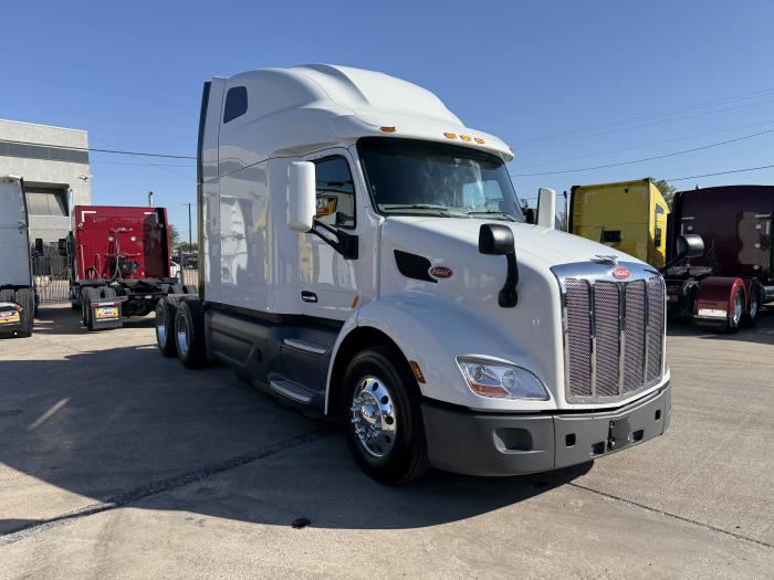 2021 Peterbilt 579-23