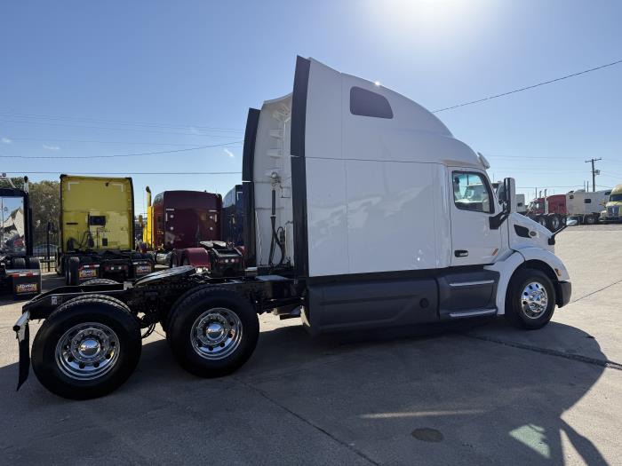 2021 Peterbilt 579-29