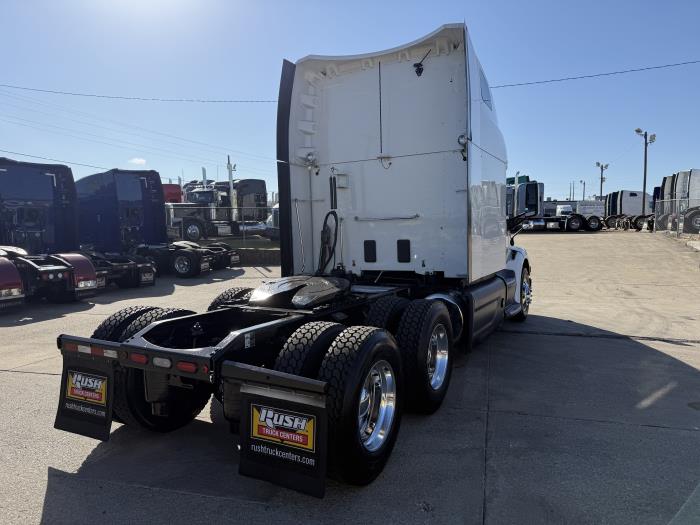 2021 Peterbilt 579-33