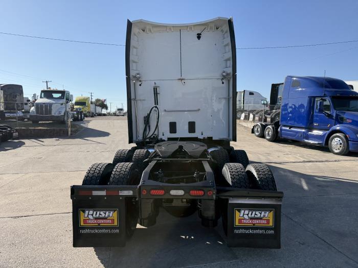 2021 Peterbilt 579-35