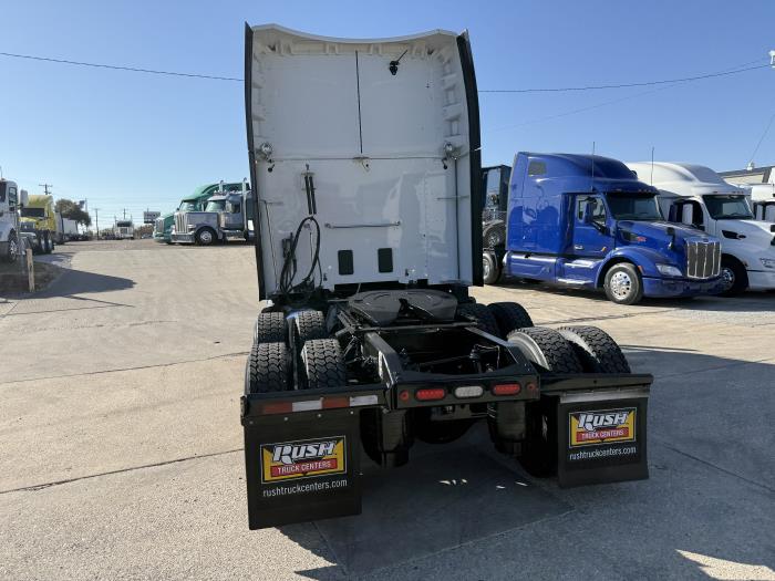 2021 Peterbilt 579-36