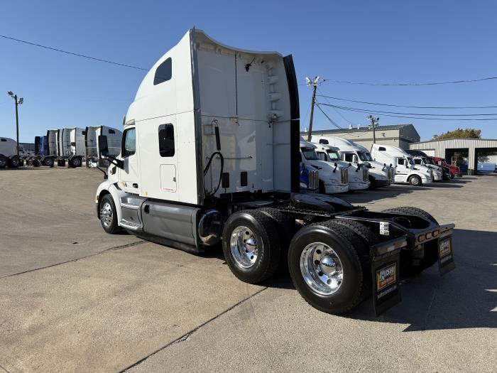 2021 Peterbilt 579-39