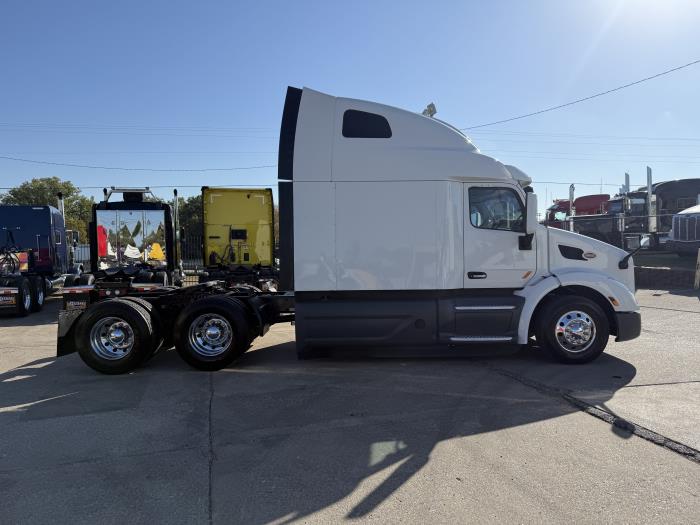 2021 Peterbilt 579-30