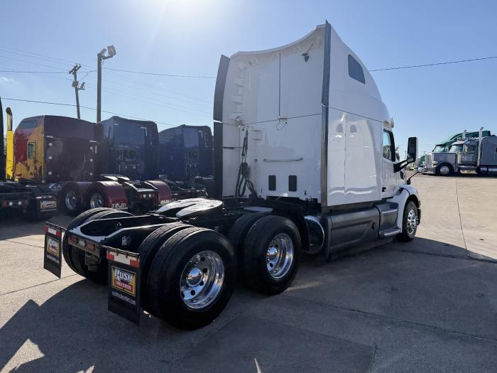 2021 Peterbilt 579-35