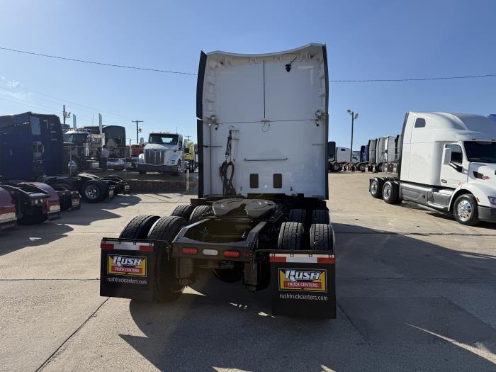 2021 Peterbilt 579-37