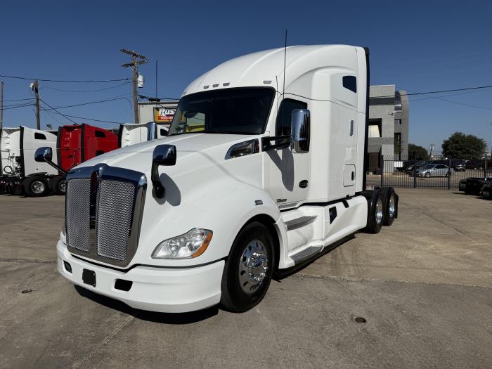 2022 Kenworth T680-22