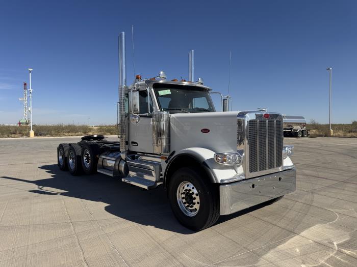 2026 Peterbilt 589-4