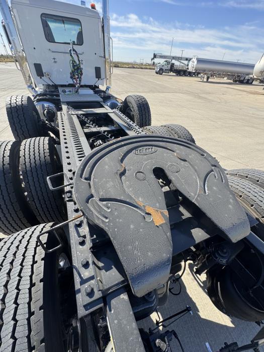 2026 Peterbilt 589-10