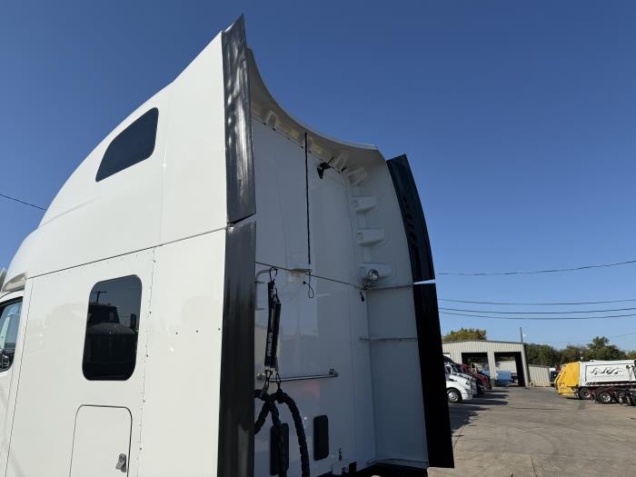 2021 Peterbilt 579-46