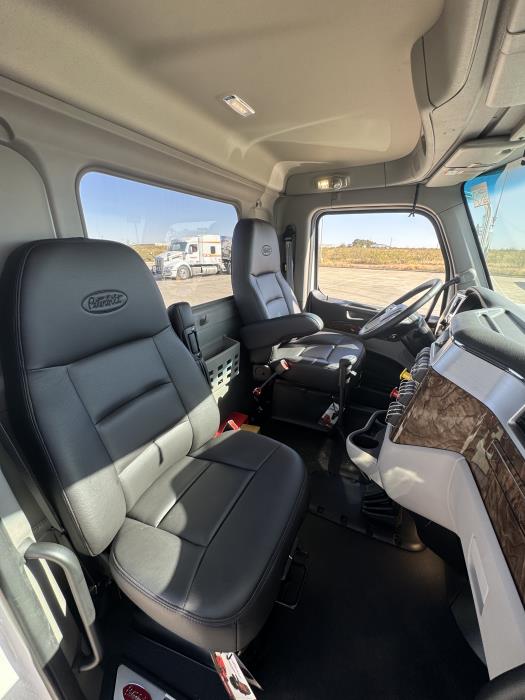 2026 Peterbilt 589-14