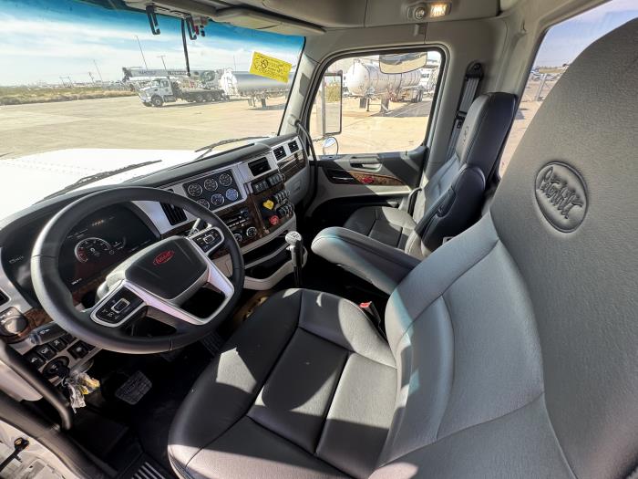 2026 Peterbilt 589-16