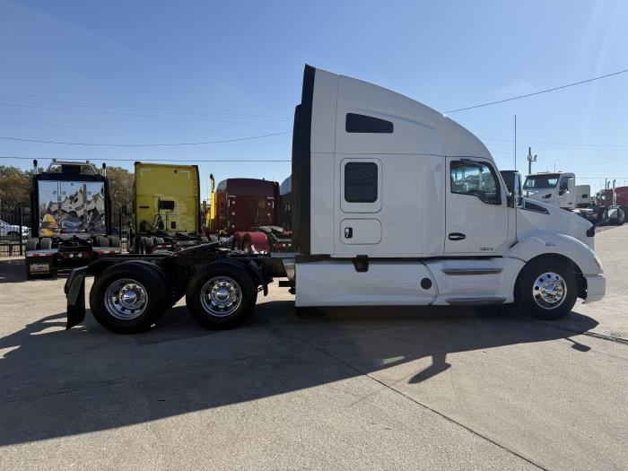 2022 Kenworth T680-34