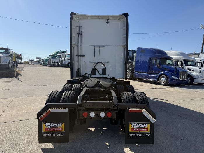 2022 Kenworth T680-41