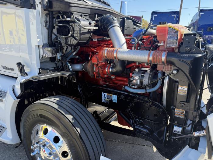 2022 Kenworth T680-52