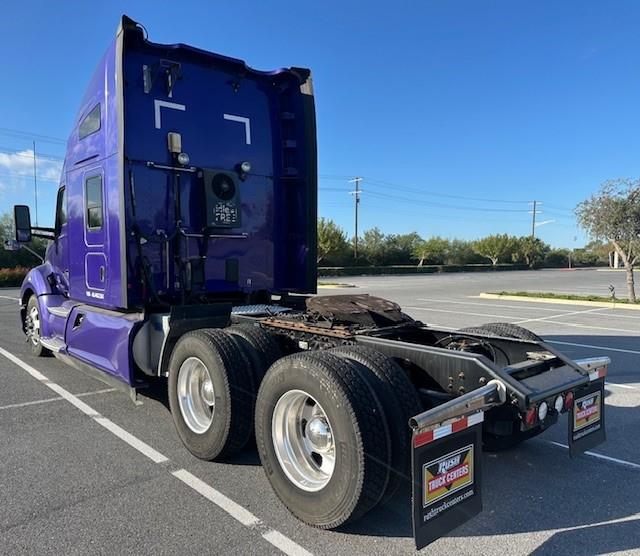 2021 Kenworth T680-7