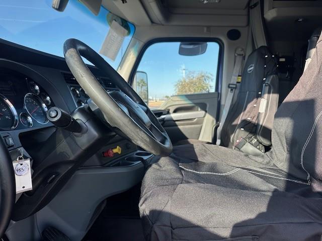 2021 Kenworth T680-10