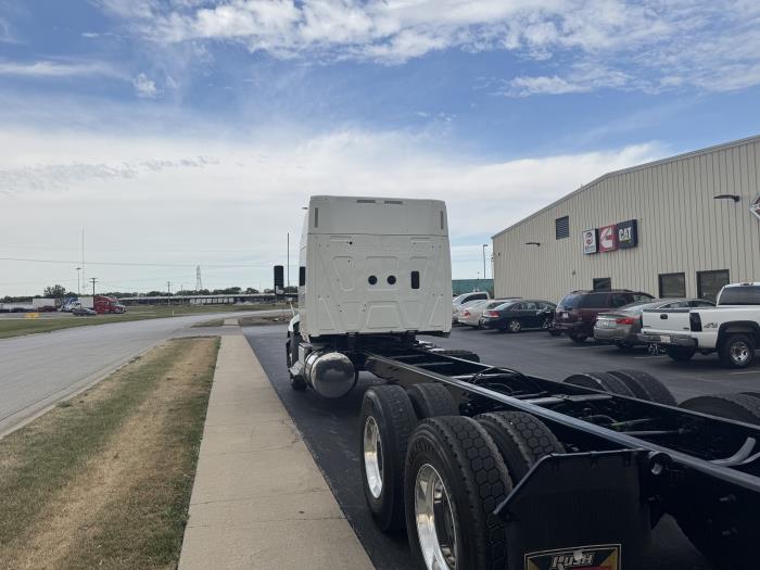 2021 International RH613-6