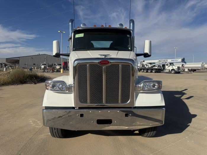 2026 Peterbilt 567-4