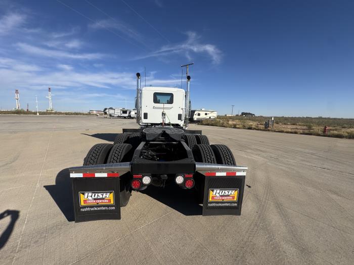 2026 Peterbilt 567-6