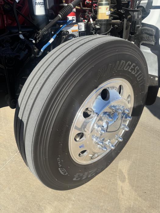 2026 Peterbilt 567-9