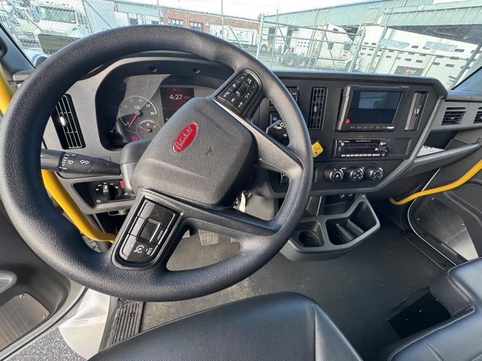 2025 Peterbilt 536-20