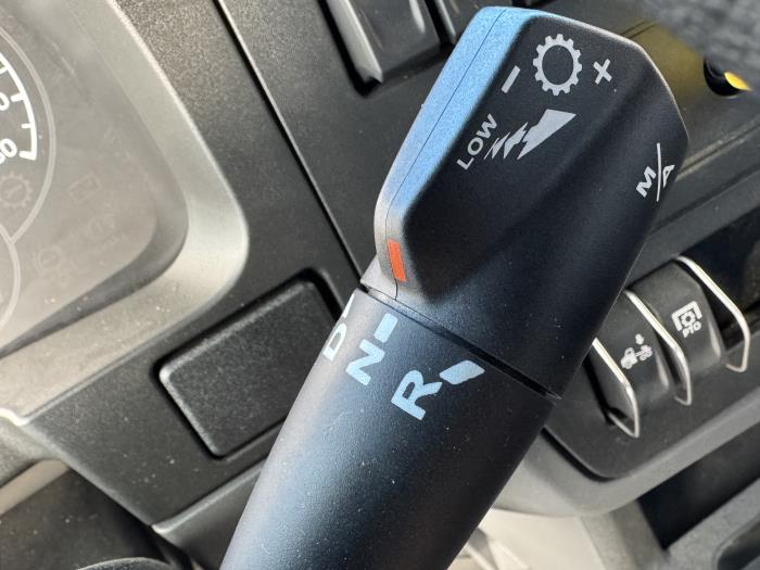 2025 Peterbilt 536-21