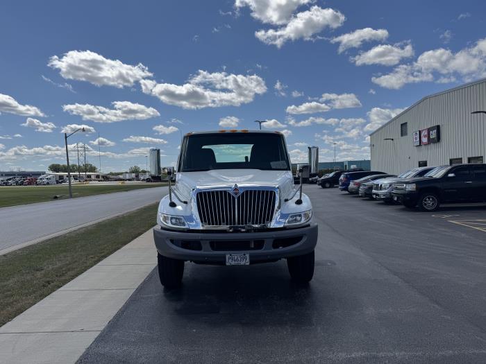 2019 International MV607 MV photo 2