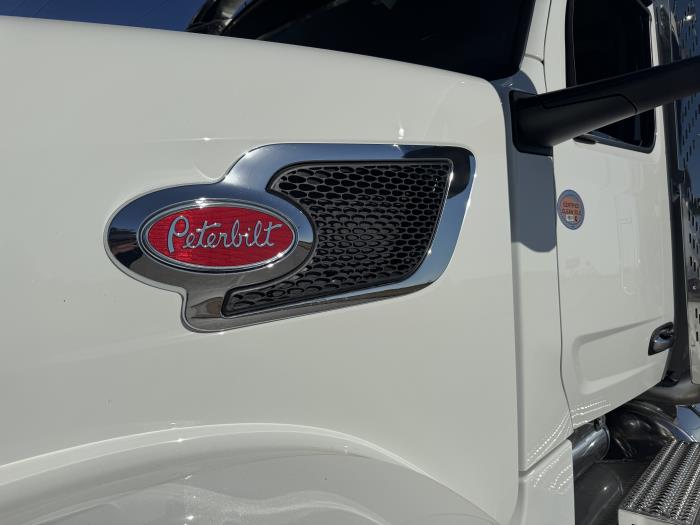 2026 Peterbilt 567-9