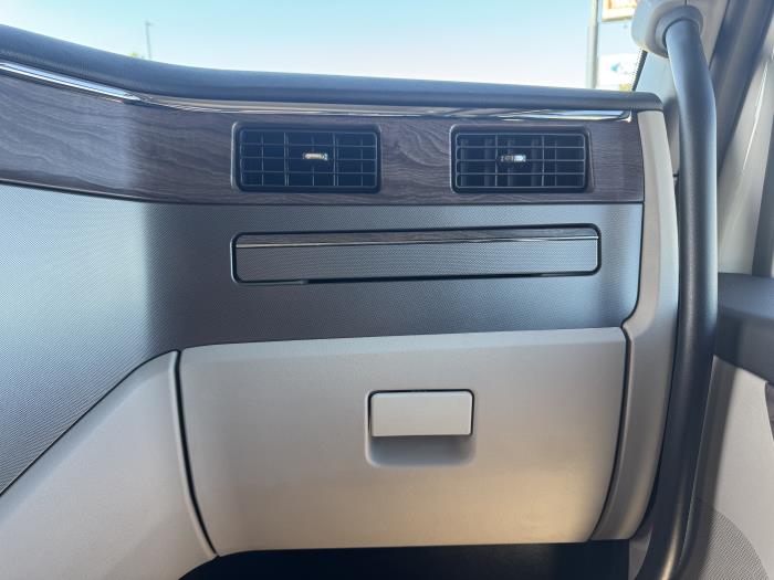 2026 Peterbilt 567-17