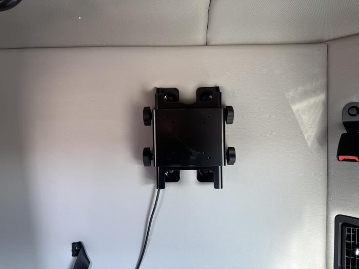 2026 Peterbilt 567-28