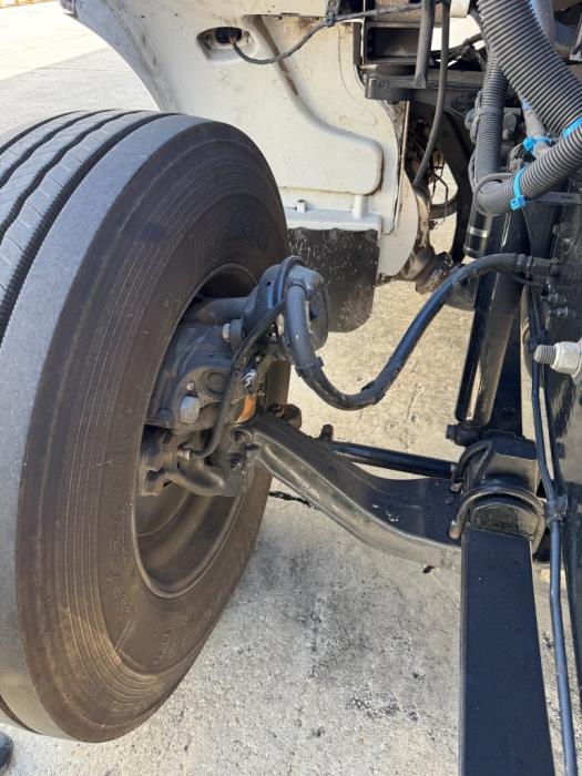 2020 Peterbilt 337-26