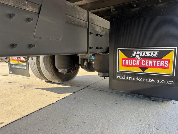 2020 Peterbilt 337-9