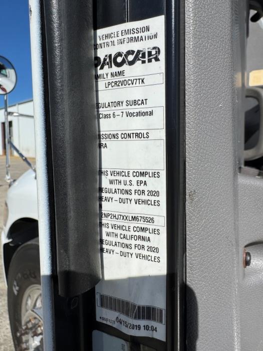 2020 Peterbilt 337-14